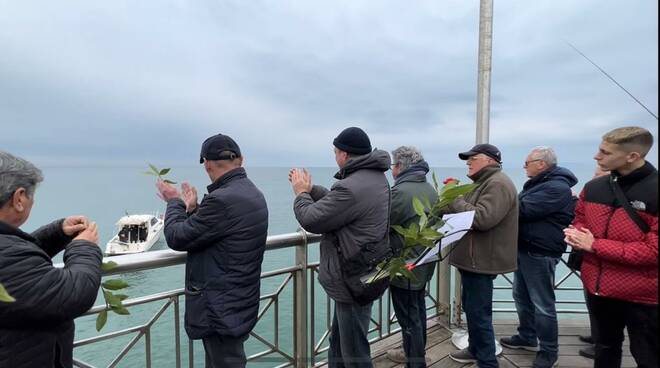 funerali in mare francesco puccinelli