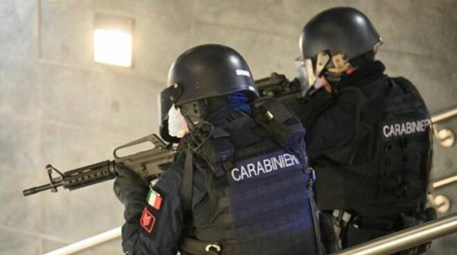 carabinieri anti terrorismo 