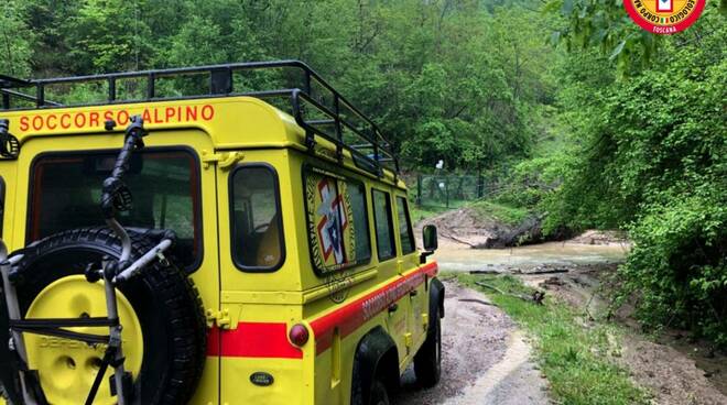 soccorso alpino alluvione mugello 