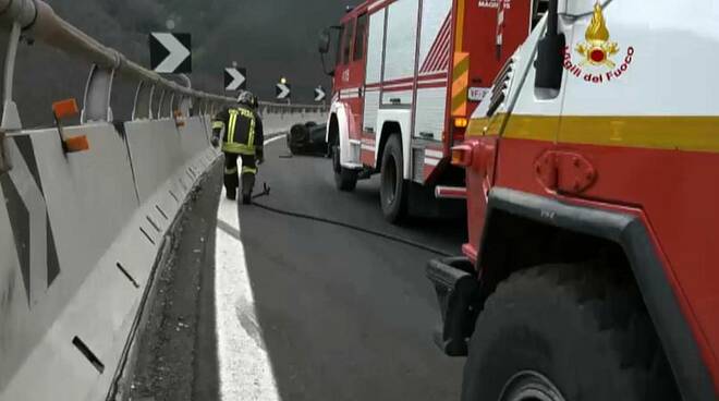 vigili del fuoco autostrada 