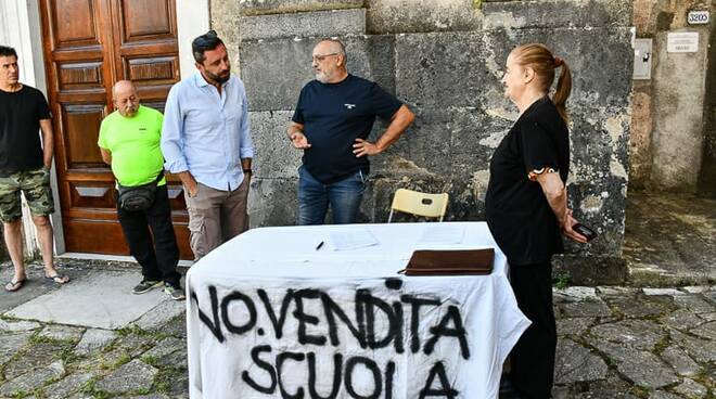 petizione ex scuola elementare di vinchiana