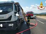 camion in fiamme in a11