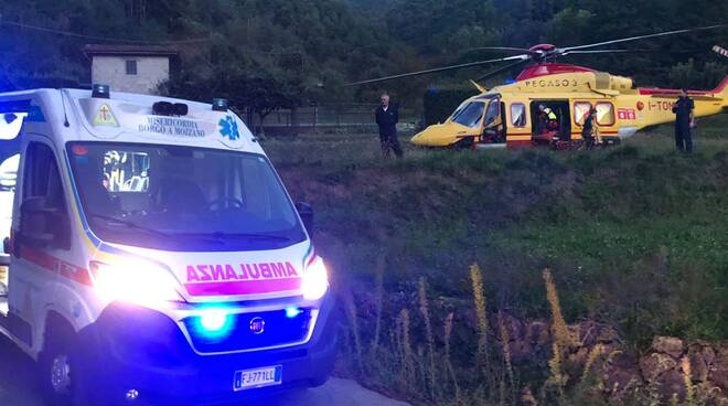 incidente Borgo a Mozzano Particelle ambulanza