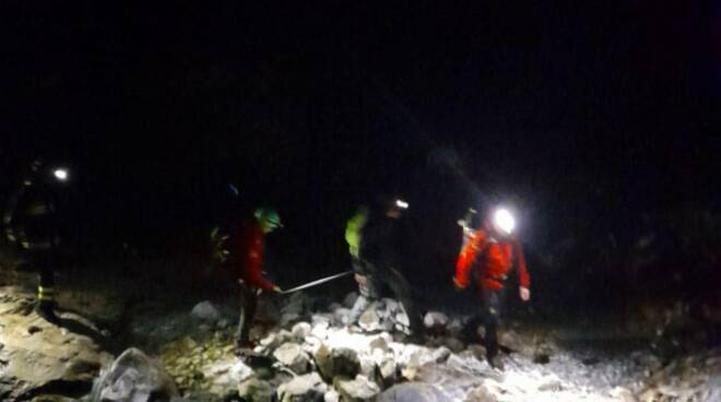 soccorso alpino notte apuane