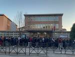 studenti al freddo protesta ite carrara