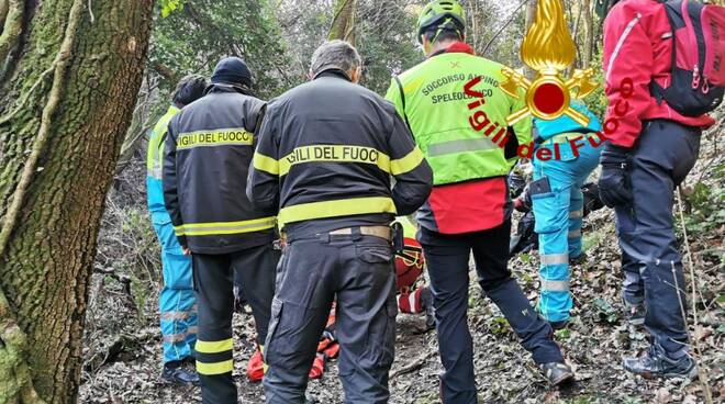 vigili del fuoco soccorso bosco