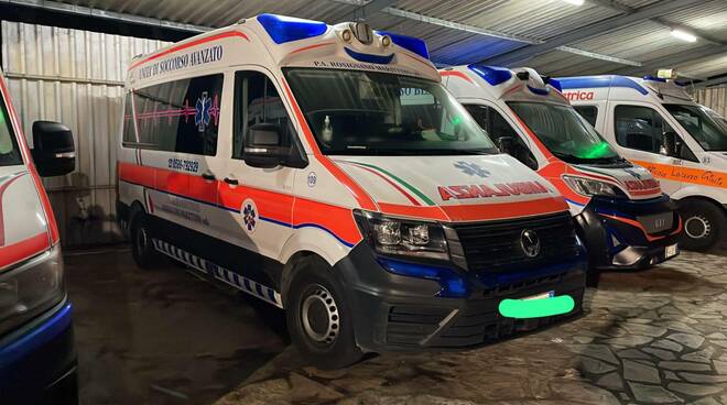 ambulanza rubata rosignano 