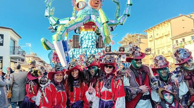 Carnevale di viareggio 2024 foto di Letizia Tassinari 