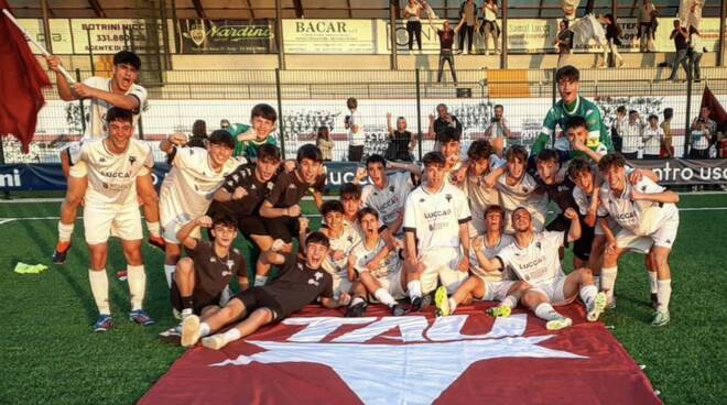 Allievi B Tau Calcio campioni regionali