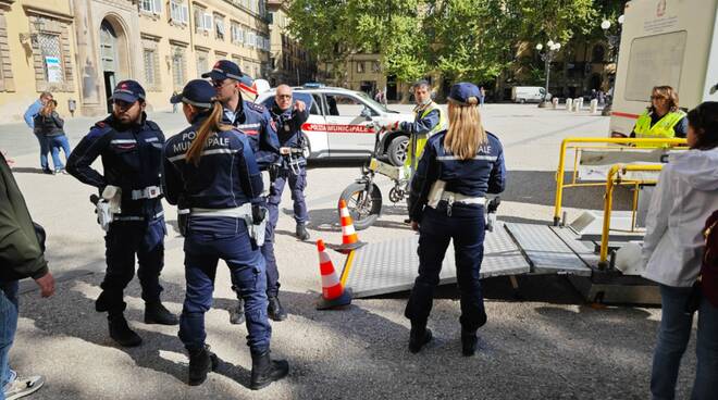 controlli municipale piazza napoleone