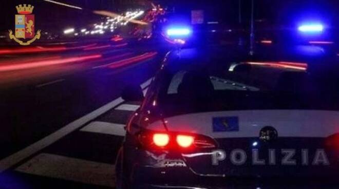 polizia notte prato 