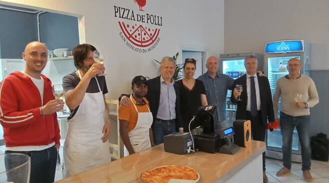 inaugurazione nuova pizzeria a San Miniato